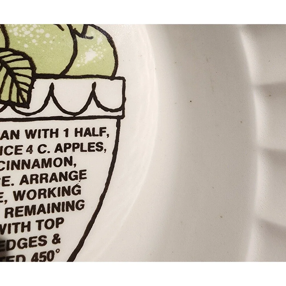 Apple Pie Plate Royal China Jeannette 11